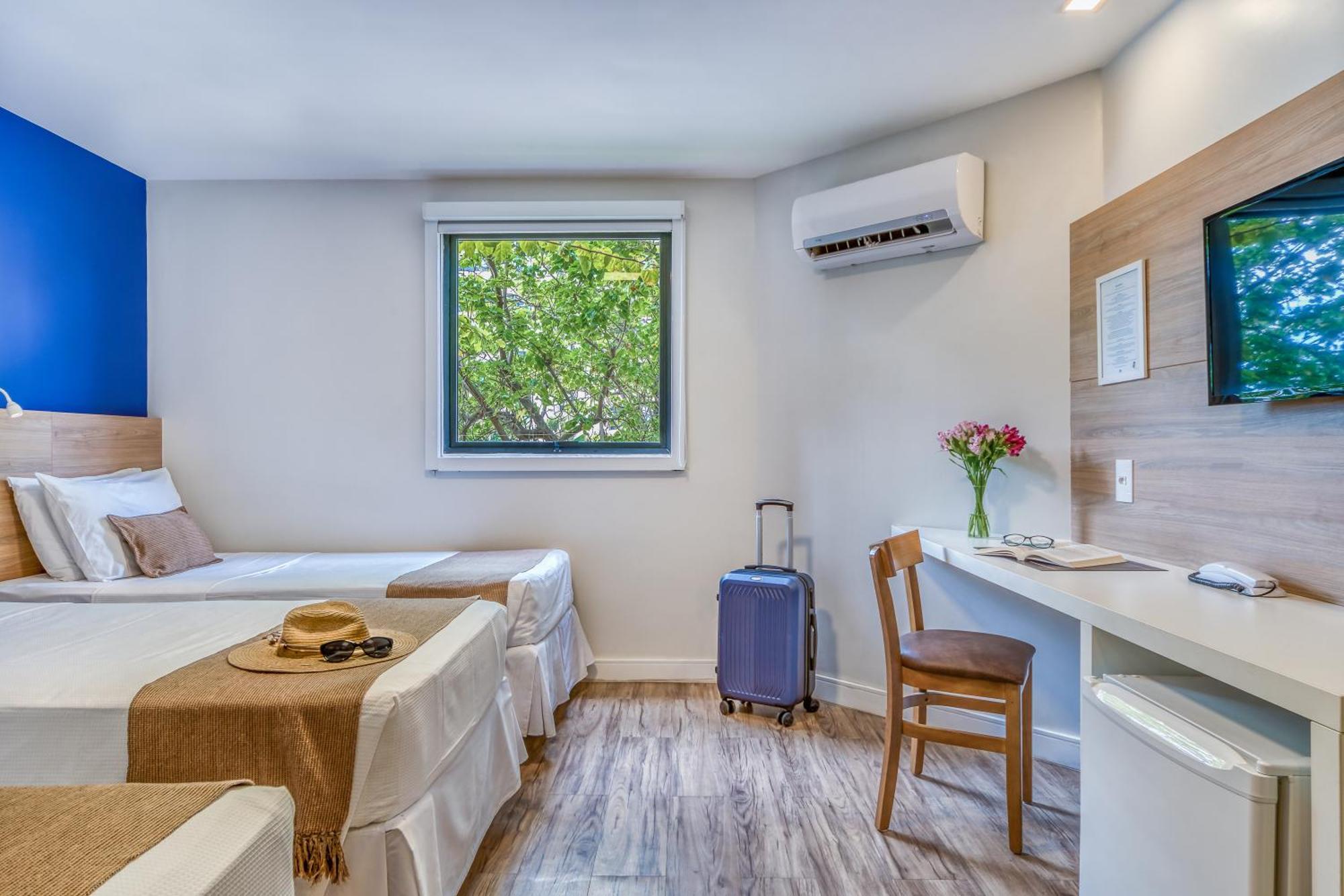 Quarto Triplo Standard