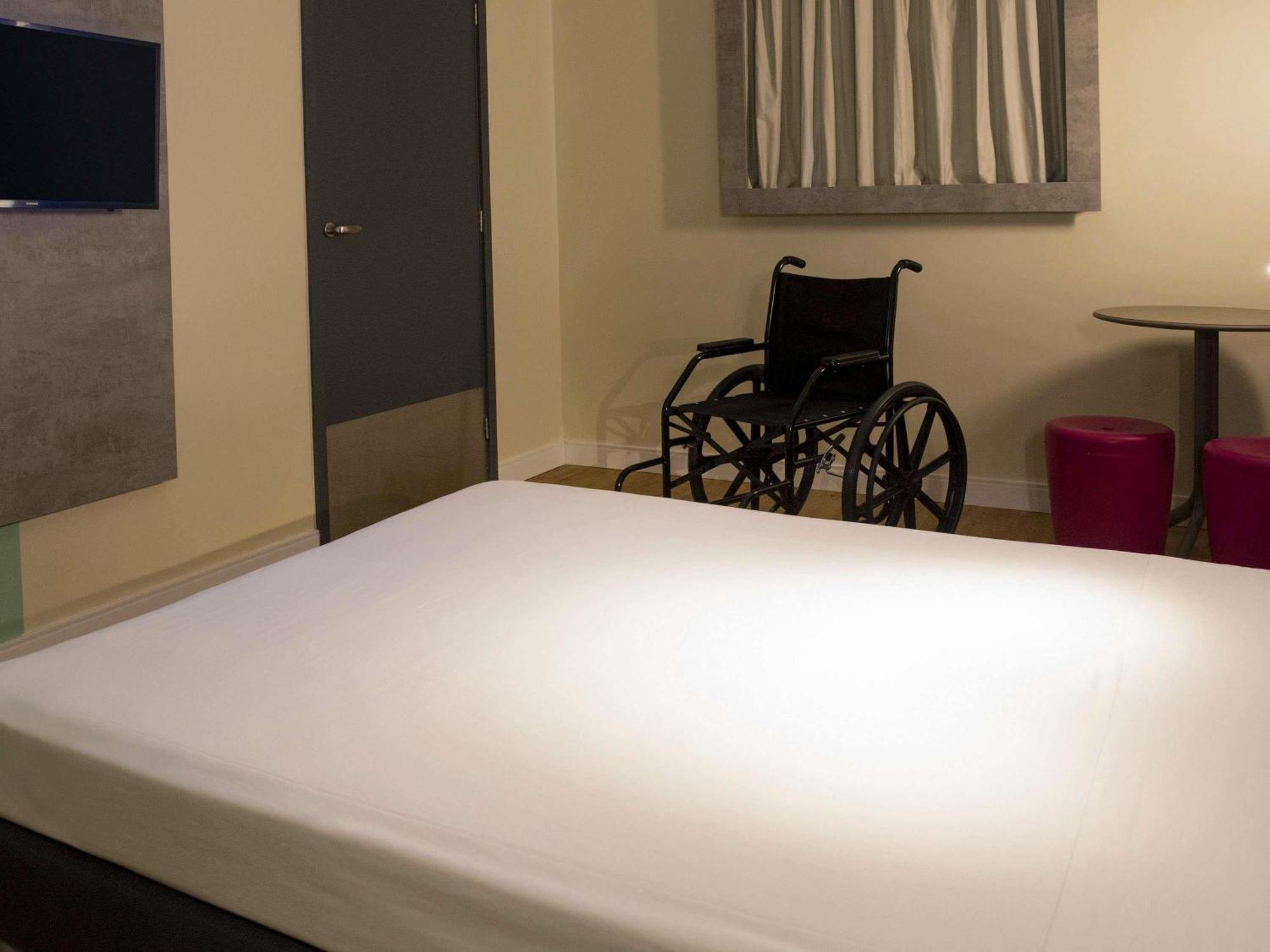 Standard Room Disability Access